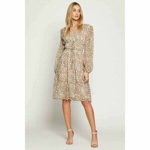 NWT Walter Baker Women's Size 2 Tan Long Sleeve V Neck Outdoor Mini Dress